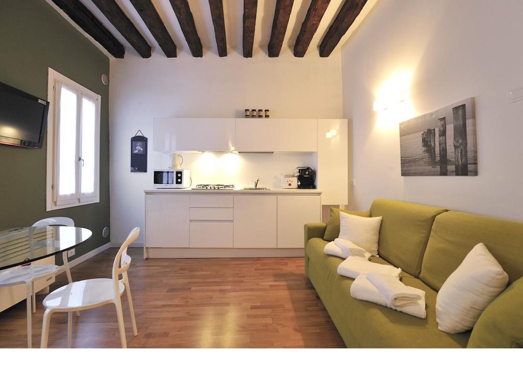 Residence Ss Giovanni E Paolo By Wonderful Italy Βενετία Δωμάτιο φωτογραφία